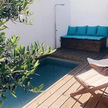 Estrela 21- With Private Pool Lisbon